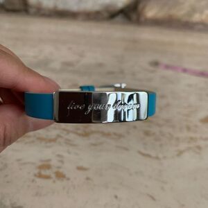 “Live your dream” Keep bracelet